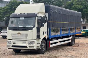 Xe tải thùng mui bạt 8 tấn Faw 2026