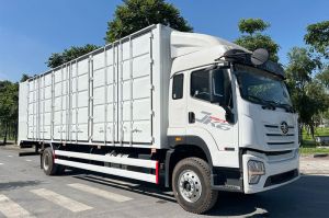 Xe tải thùng kín 8,4 tấn thùng 8m Faw 2026